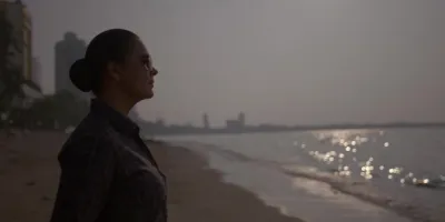 E4