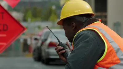 E7