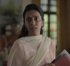 Pravishi Das