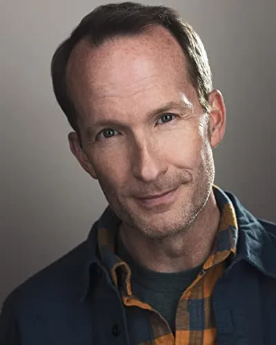 Ian Lyons
