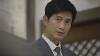 E14.The Smell Of Money