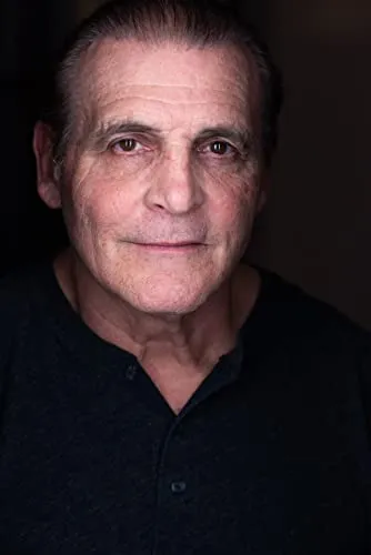 Kenneth Simmons