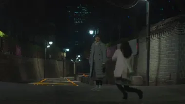 E9.Goodbye and Hello to Your Light