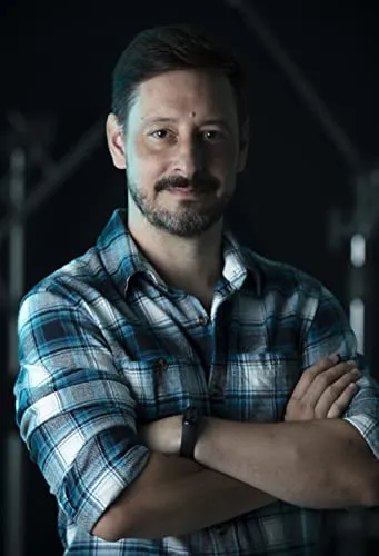 Lucio Tavares