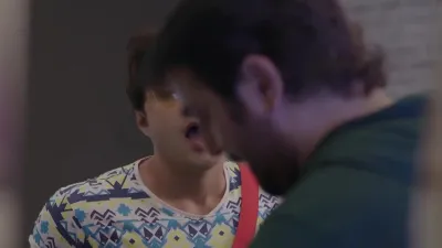 E10