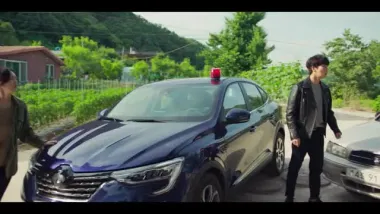 E1.There's A Zombie in Our Town