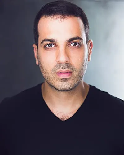 Ethan Hova