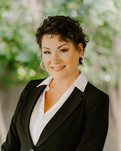 Robyne Richards