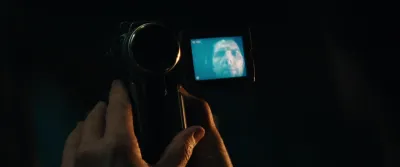 E10