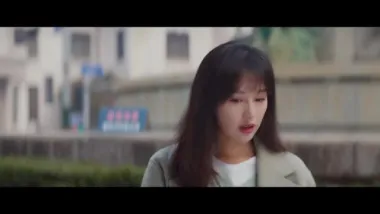 E1.Lovestruck in the City