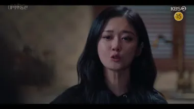 E10.A Mother to the Rescue