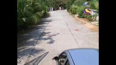 E10
