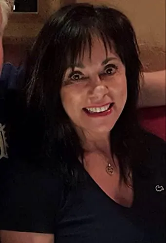 Nydia Stone
