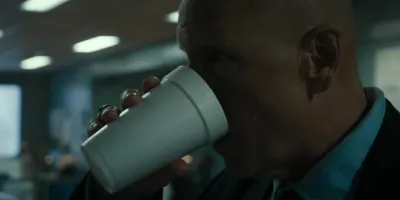 E10