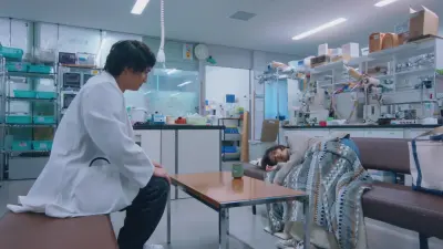 E2