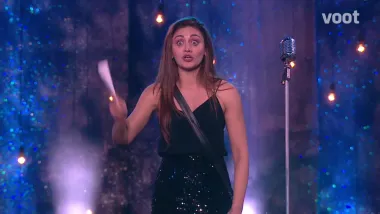 E104