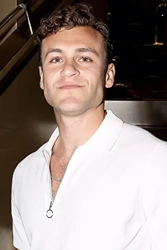 Elliott Ross