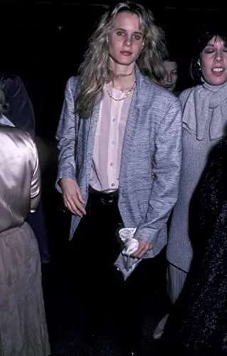 Lori Singer
