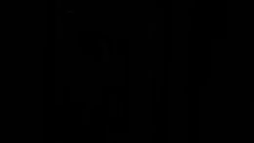 E4