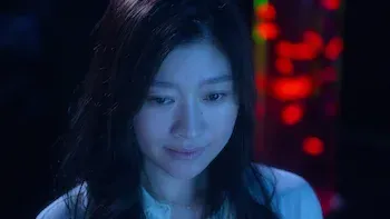 E8.The Fishbowl Wives