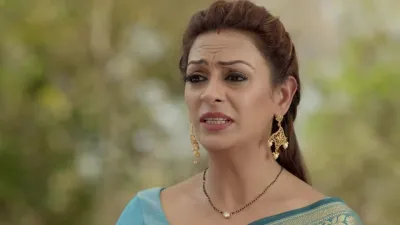 E153