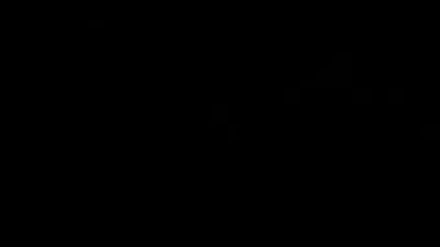 E9