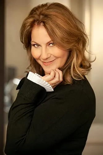 Lisa Cole