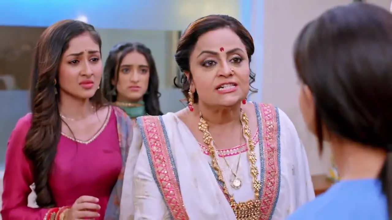 E238