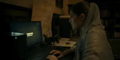 E8