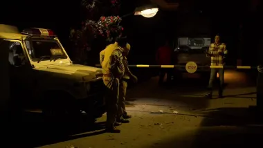 E1158