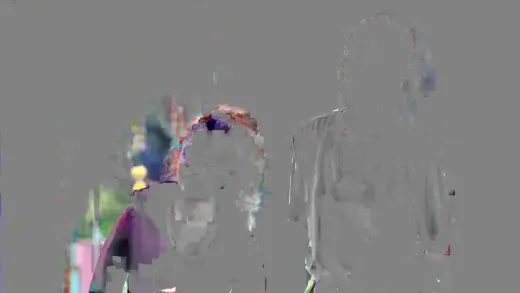 E3
