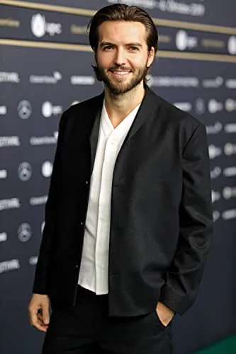 Guy Burnet
