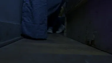 E489