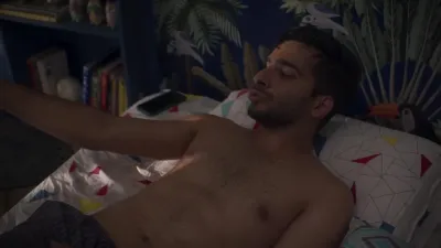E3