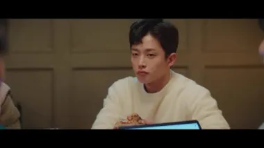 E8.Love Is Supposed to Be Crazy