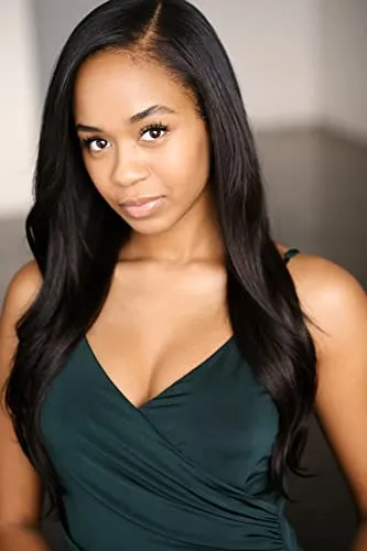 Jasmin Lawrence