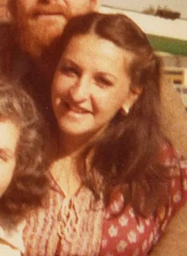 Suzanne Rose