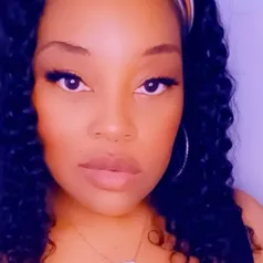 Kimberly E Jackson