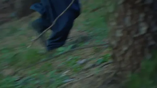 E8