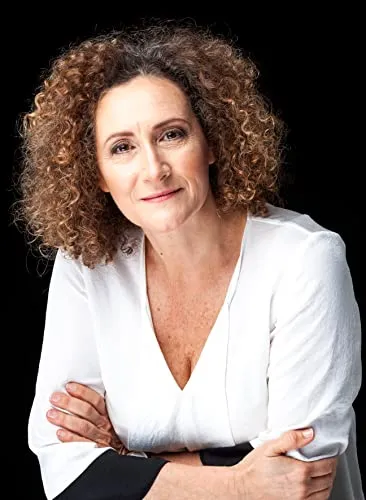 Luísa Cruz