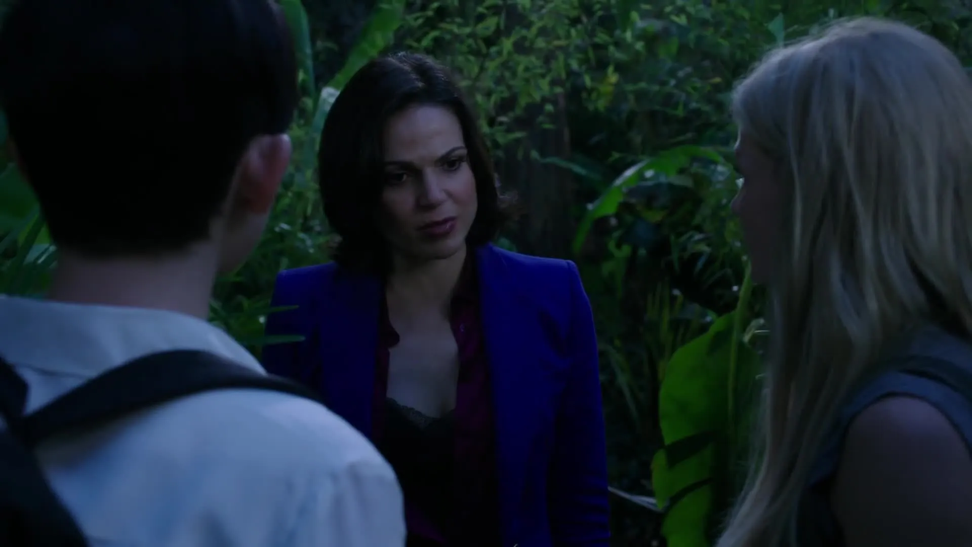 E3