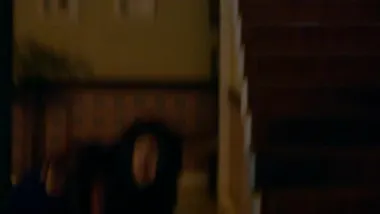 E168