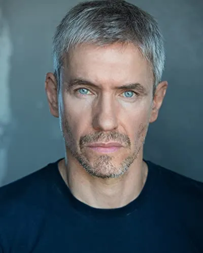 Sean Buchanan