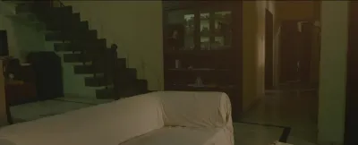 E1