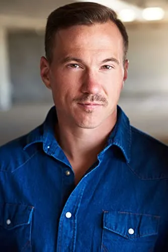 Tim Llewellyn
