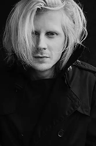 Christopher De-Schuster