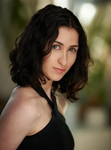 Amy Emanuele