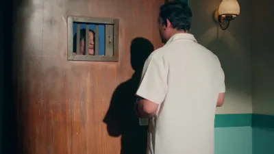 E335