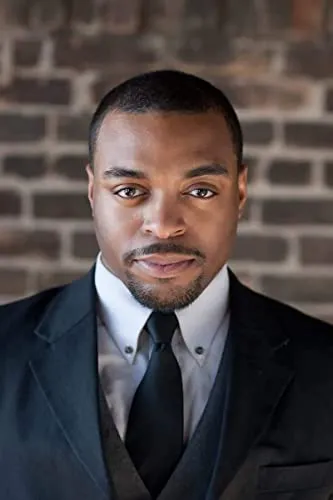 Leonard Searcy
