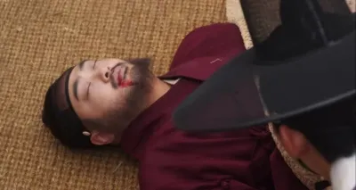 E8.Episode #1.8